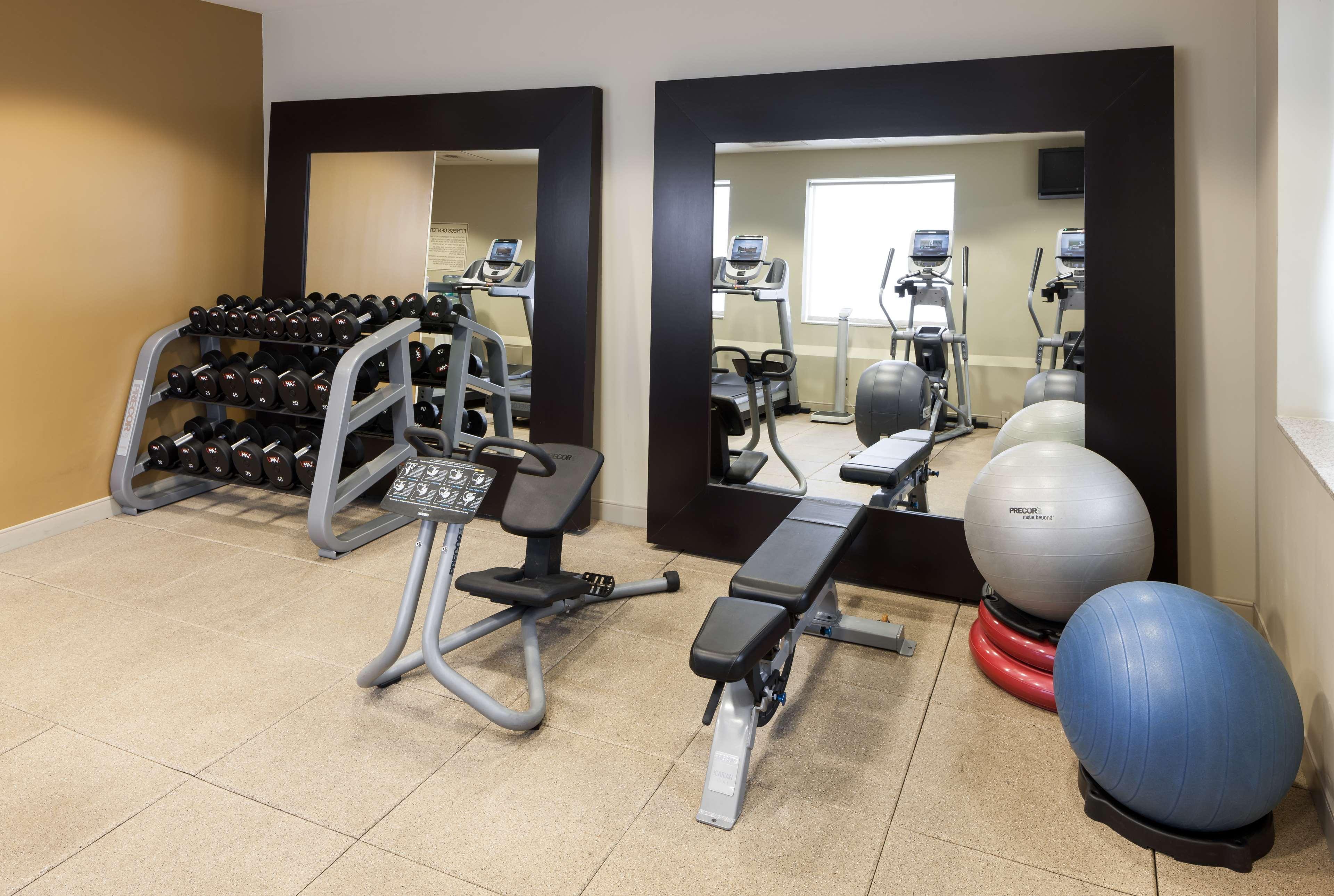 Embassy Suites By Hilton Tampa Brandon Heartland Εξωτερικό φωτογραφία