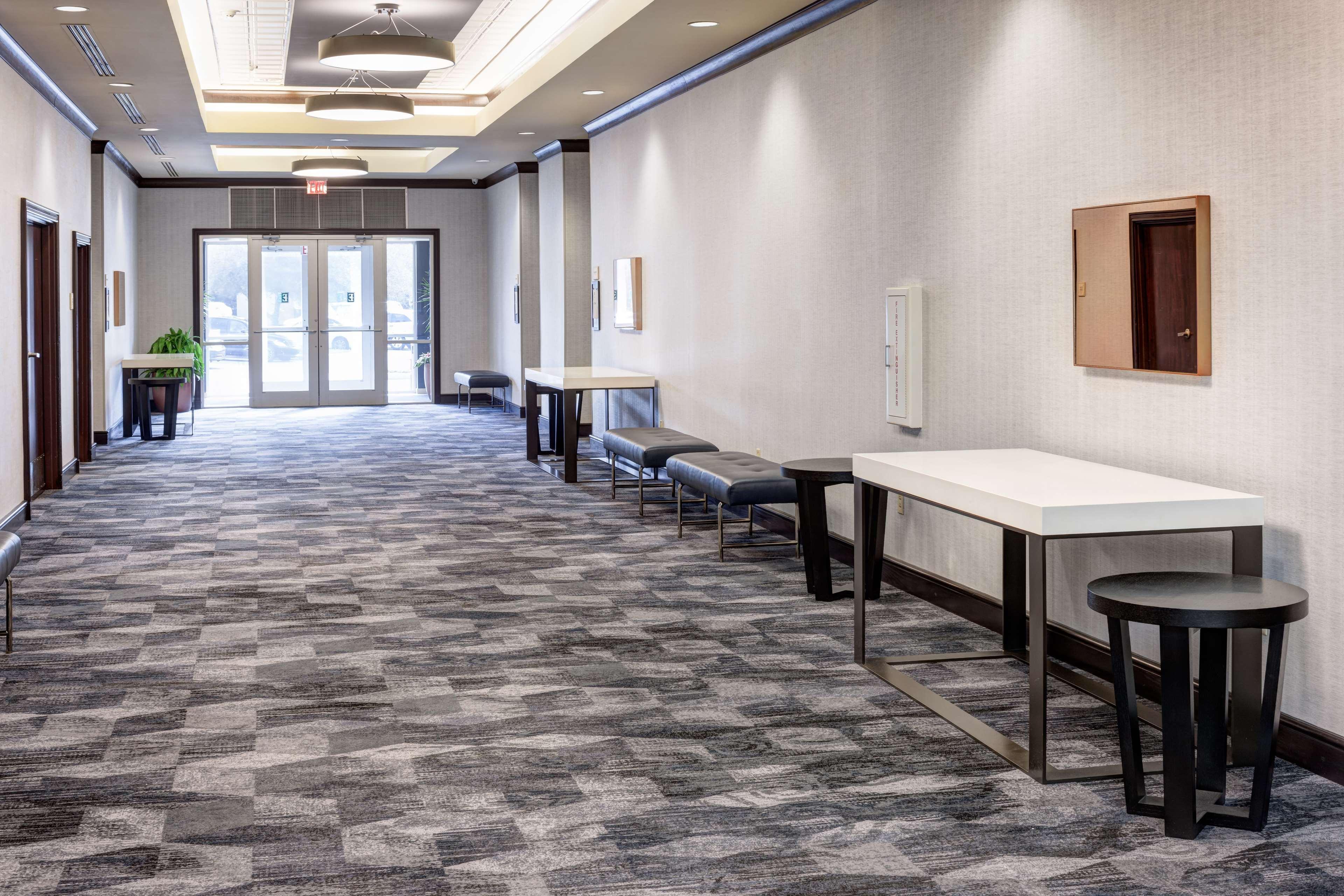 Embassy Suites By Hilton Tampa Brandon Heartland Εξωτερικό φωτογραφία