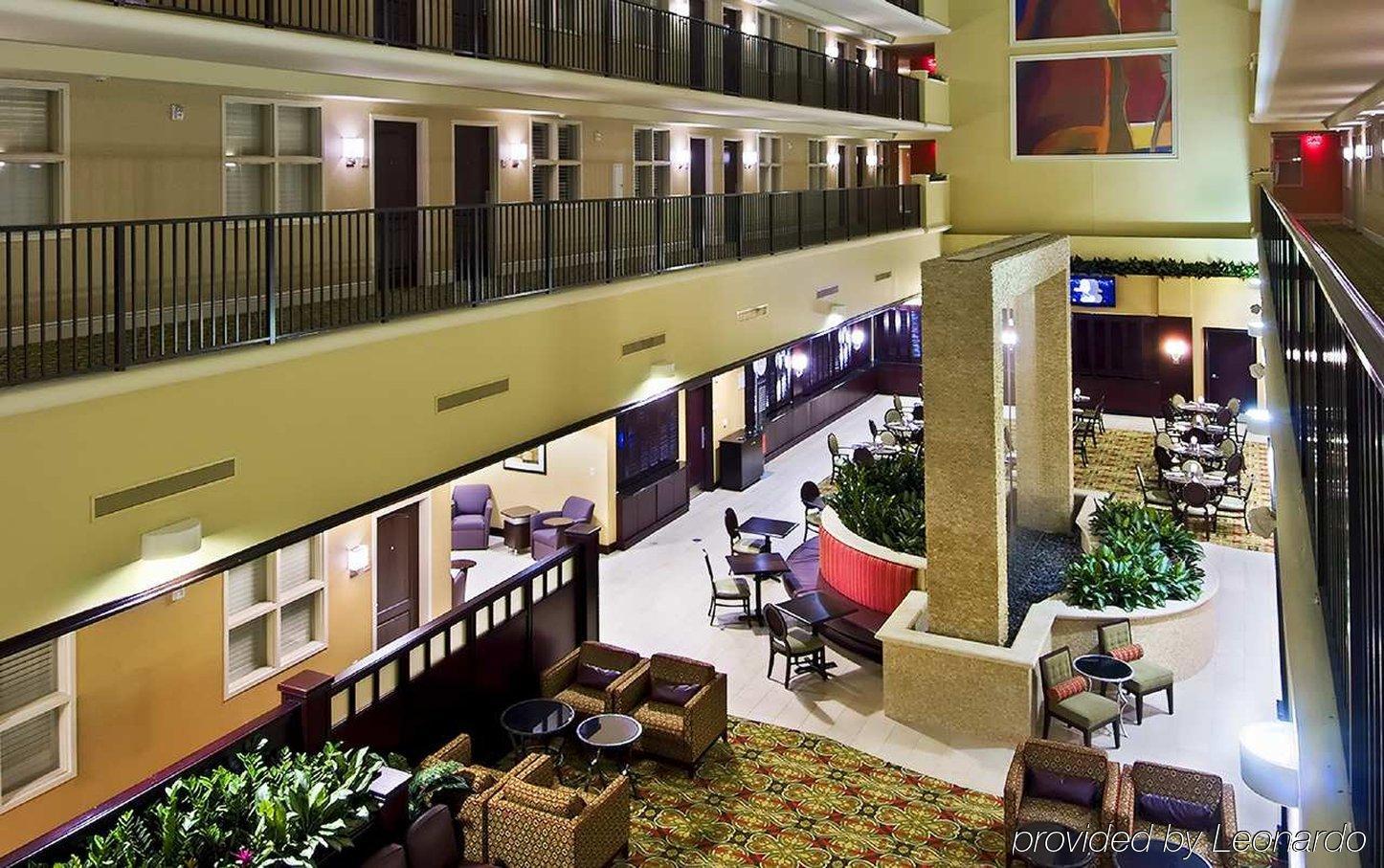 Embassy Suites By Hilton Tampa Brandon Heartland Εξωτερικό φωτογραφία