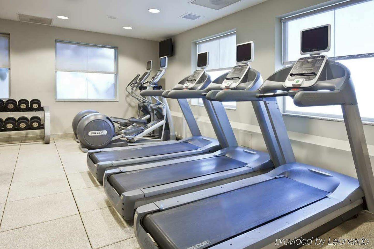 Embassy Suites By Hilton Tampa Brandon Heartland Εξωτερικό φωτογραφία